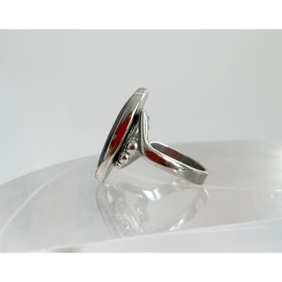 Vintage Silver Tone Abalone Mother of Pearl Mood Ring Green Hippie Ring Sz 7.75 - Picture 5 of 8